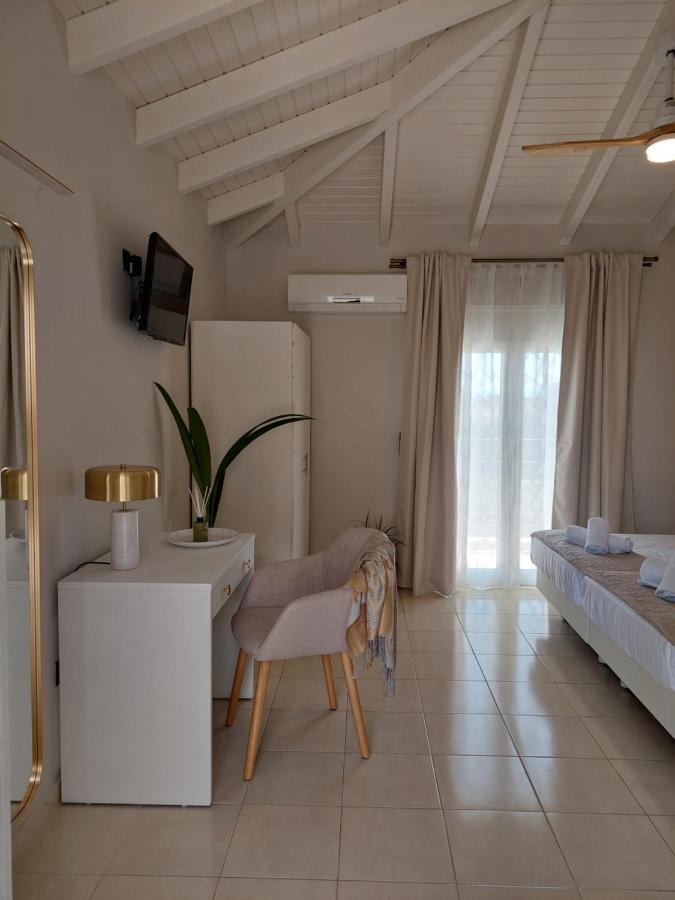 Nikkos Apartments Skala  Екстериор снимка