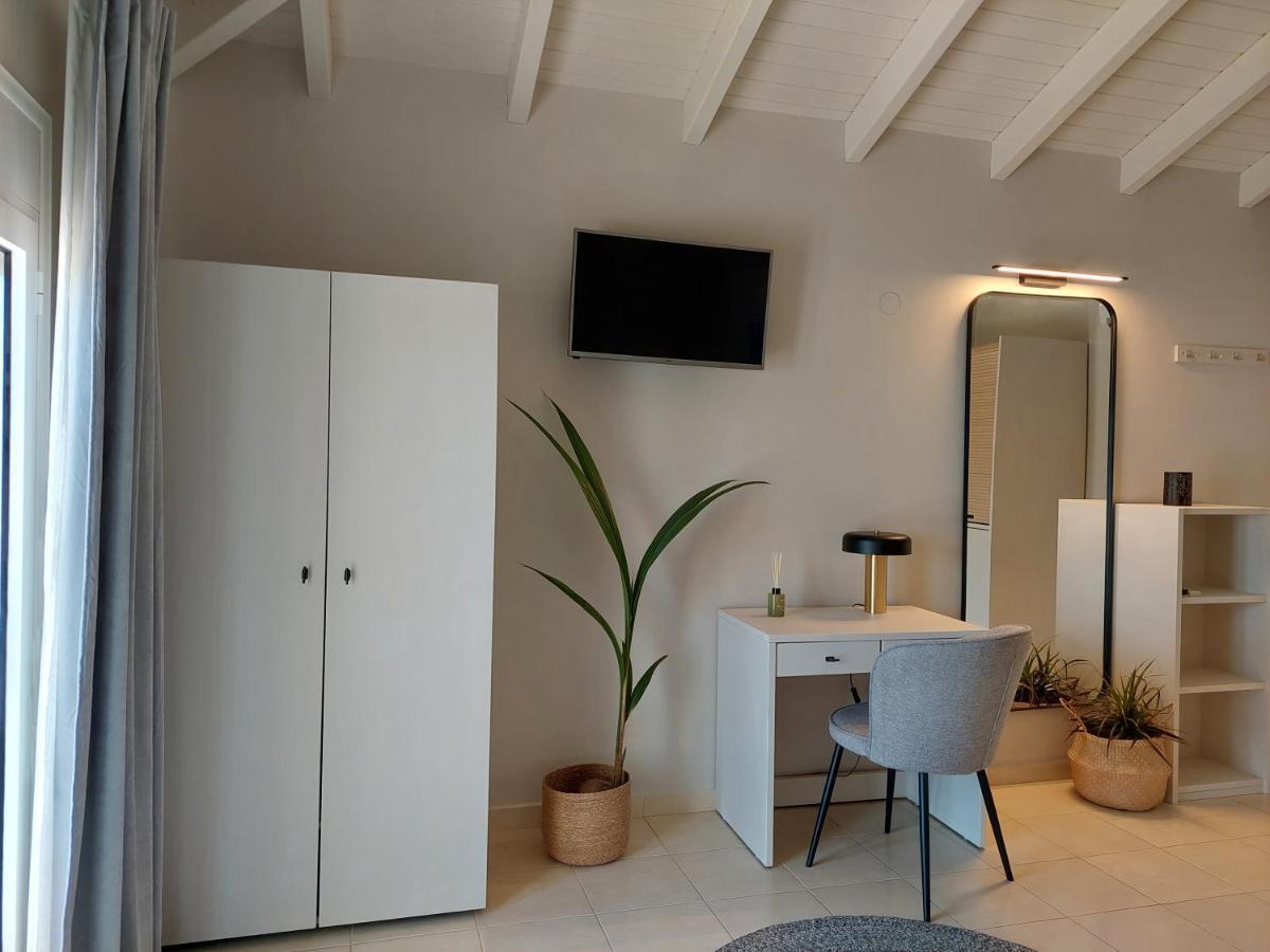 Nikkos Apartments Skala  Екстериор снимка
